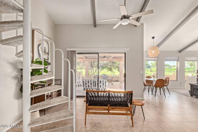 Foto del edificio - 2329 N Recker Rd