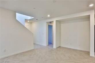 Building Photo - 3659 Bitonto Ln