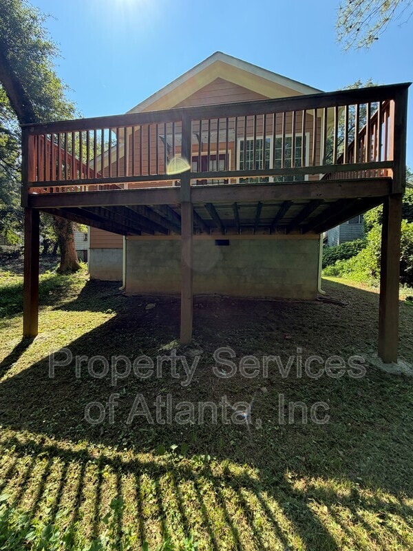 Building Photo - 1903 Chattahoochee Pl