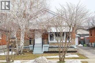 Building Photo - 919 Brucedale Ave E