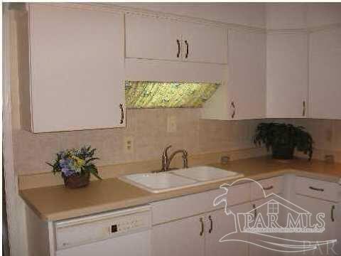 Foto del edificio - 6001 Fairview Dr
