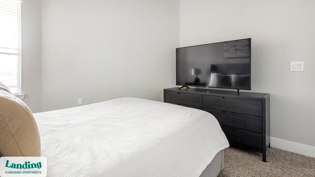 Foto del edificio - 24002 Colonial Pkwy