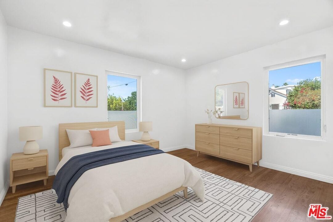 Primary Photo - 616 Sunset Ave