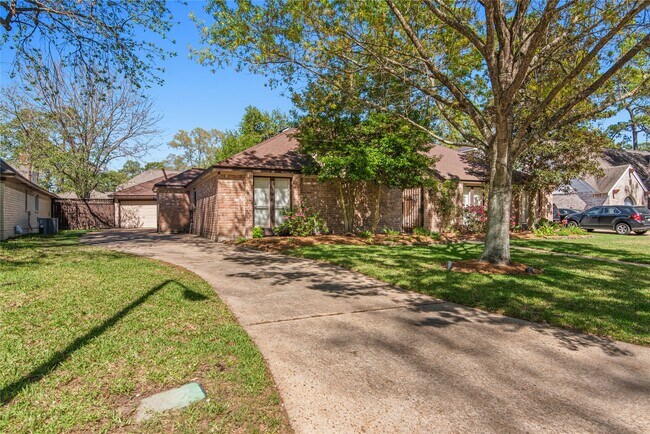 Foto del edificio - 11818 Laneview Dr