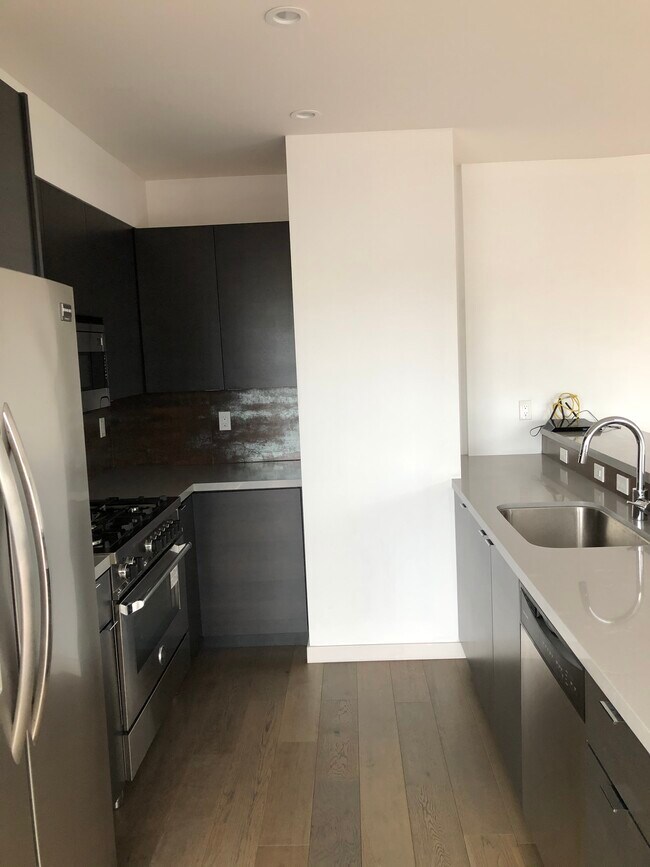 Foto del edificio - 252 9th St