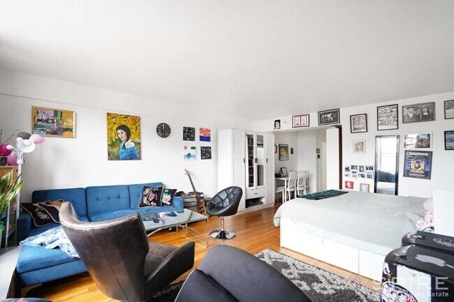 Foto del edificio - 1 bedroom in Brooklyn NY 11225
