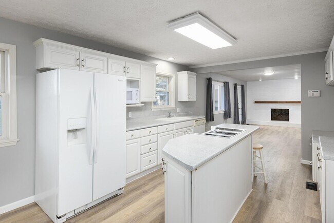 Foto del edificio - 6600 New Albany-Condit Rd