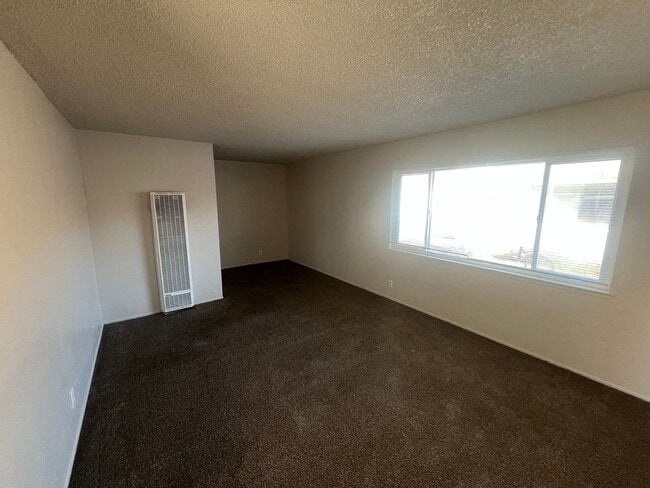 Building Photo - 226-228 Oakland Avenue