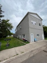 Building Photo - 423 Commonwealth Ave