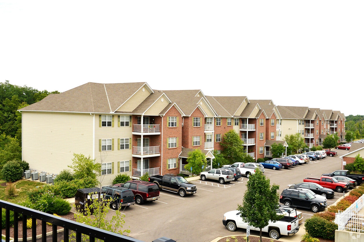 Clearwater Crossings Apartments in Cincinnati, OH