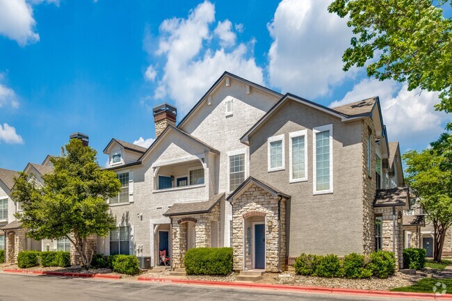 Building Photo - Regency Dell Ranch Apartments