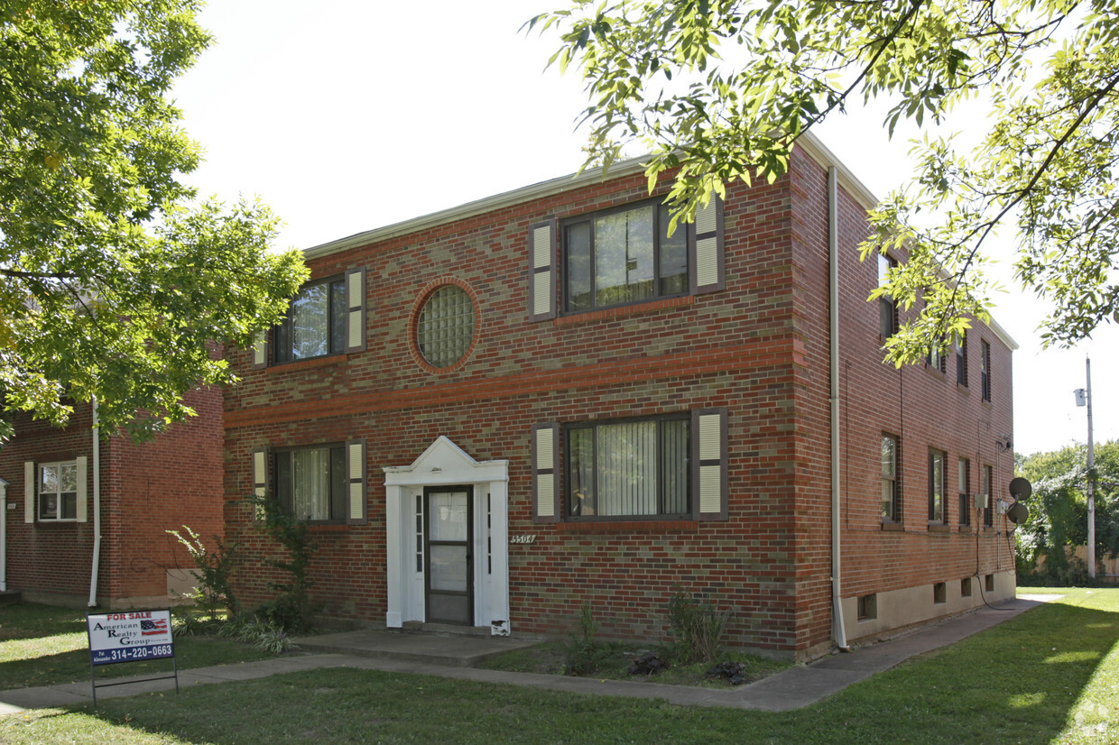 Foto principal - 5504 Chippewa St