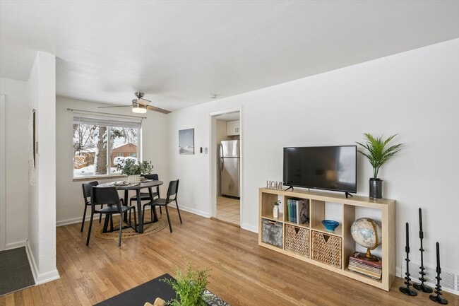 Building Photo - 3551 Olive St