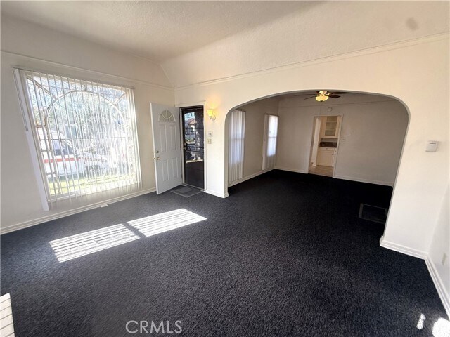 Foto del edificio - 6414 Kansas Ave