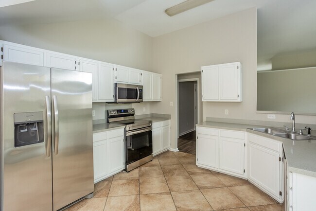 Foto del edificio - 3677 Lake Spring Ave NW