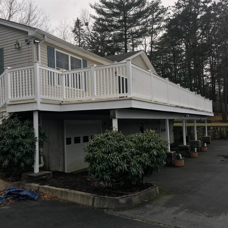 Primary Photo - 163 Coit Ave