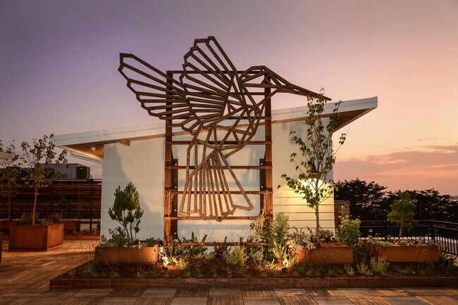 Cubierta del cuarto piso - 138 E Street