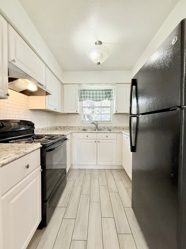 Foto del edificio - 1337 Eagleview Dr