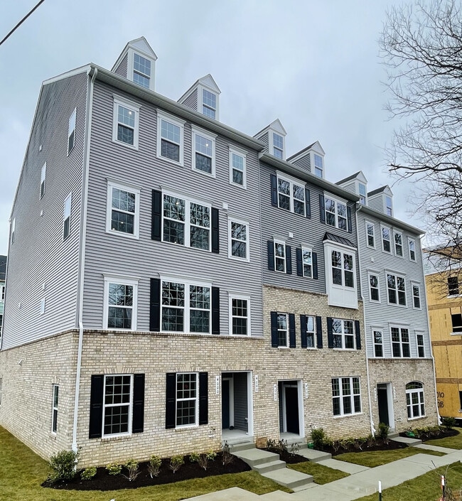 Dorsey Overlook Apartments in Ellicott City, MD