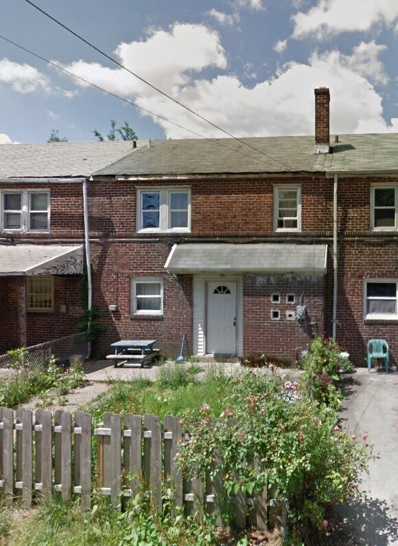 1208 Honan St, Chester, PA 19013 House Rental in Chester, PA