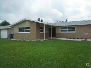 Building Photo - 1721 Patlin Cir N