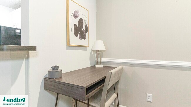 Foto del edificio - 10263 Whispering Forest Dr