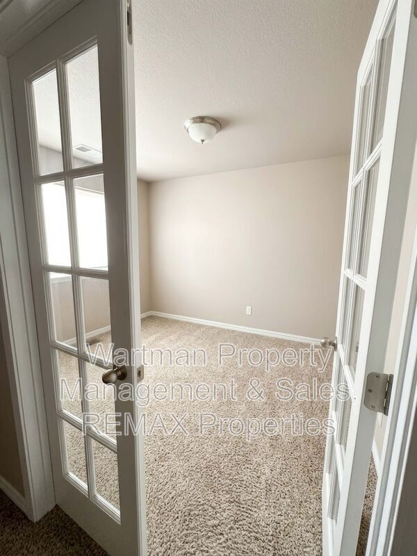 Building Photo - 8394 Prairie Brush Ct