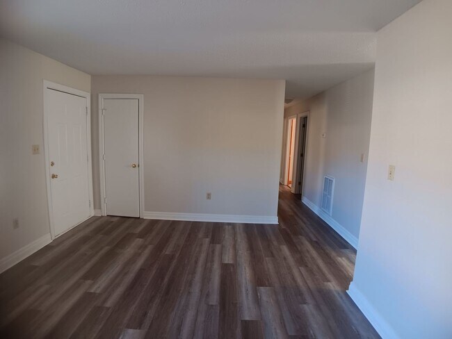 Foto del edificio - Christiansburg, 3 BR / 2 BA, Available Now