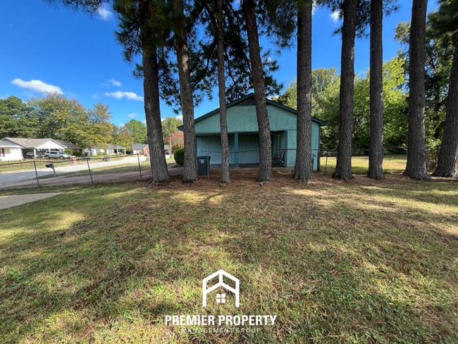 Foto del edificio - 4702 Chevron Rd