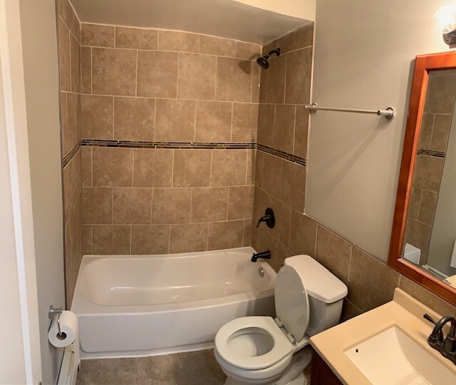 3680 W 119th St Unit 202, Alsip, IL 60803 Condo for Rent in Alsip, IL