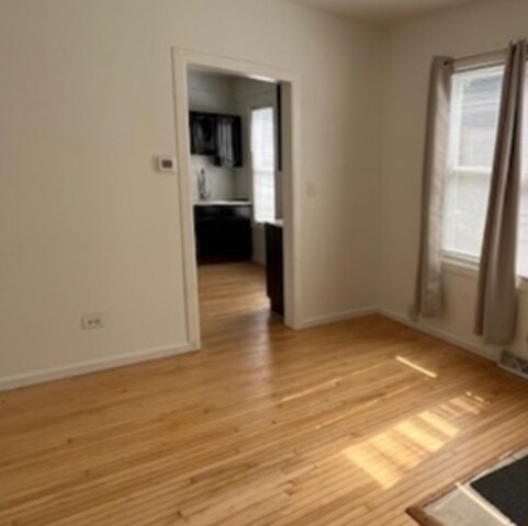Foto del edificio - 13841 Forest Ave