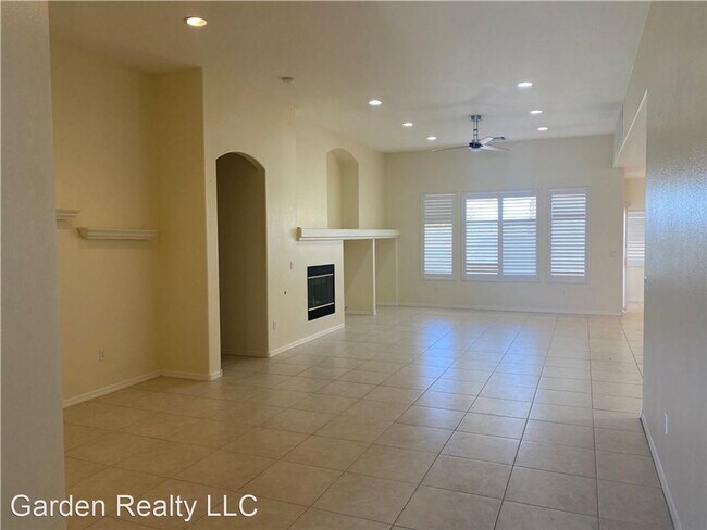 Foto del edificio - 3 br, 3 bath House - 88 Escondido Canyon St