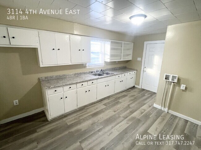 Foto del edificio - 3114 4th Ave E