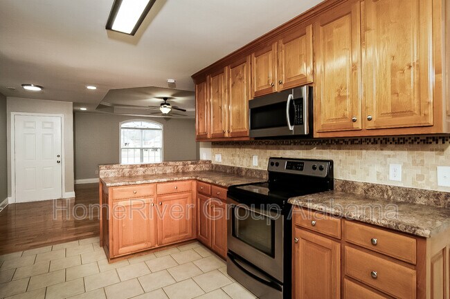 Building Photo - 244 Chestnut Oak Cir