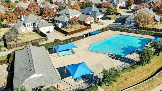 Building Photo - 7189 Waterlily Ln