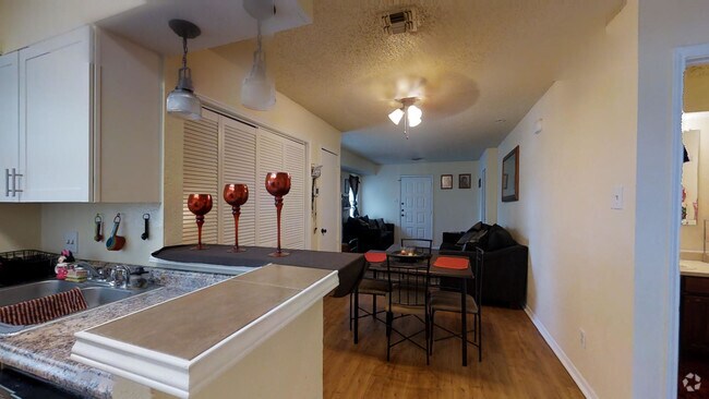 2 HAB, 1 BA - 822 ft² - Callaghan Heights Apartments