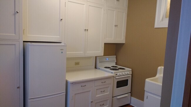 Foto del edificio - 300 2nd Ave NW