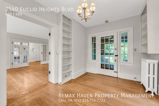 Building Photo - 2540 Euclid Heights Blvd