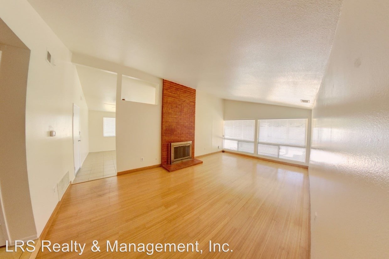 Primary Photo - 3 br, 2 bath House - 635 Leyenda Dr