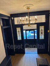 Building Photo - 13 Brinsmaid Pl