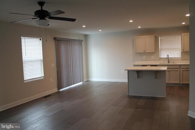Building Photo - 8946 Penrith Dr