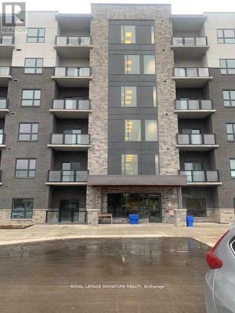 Photo du bâtiment - 1000-1000 Lackner Blvd