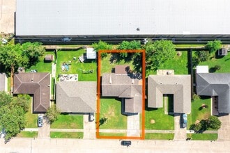 Building Photo - 17330 Heritage Bay Dr