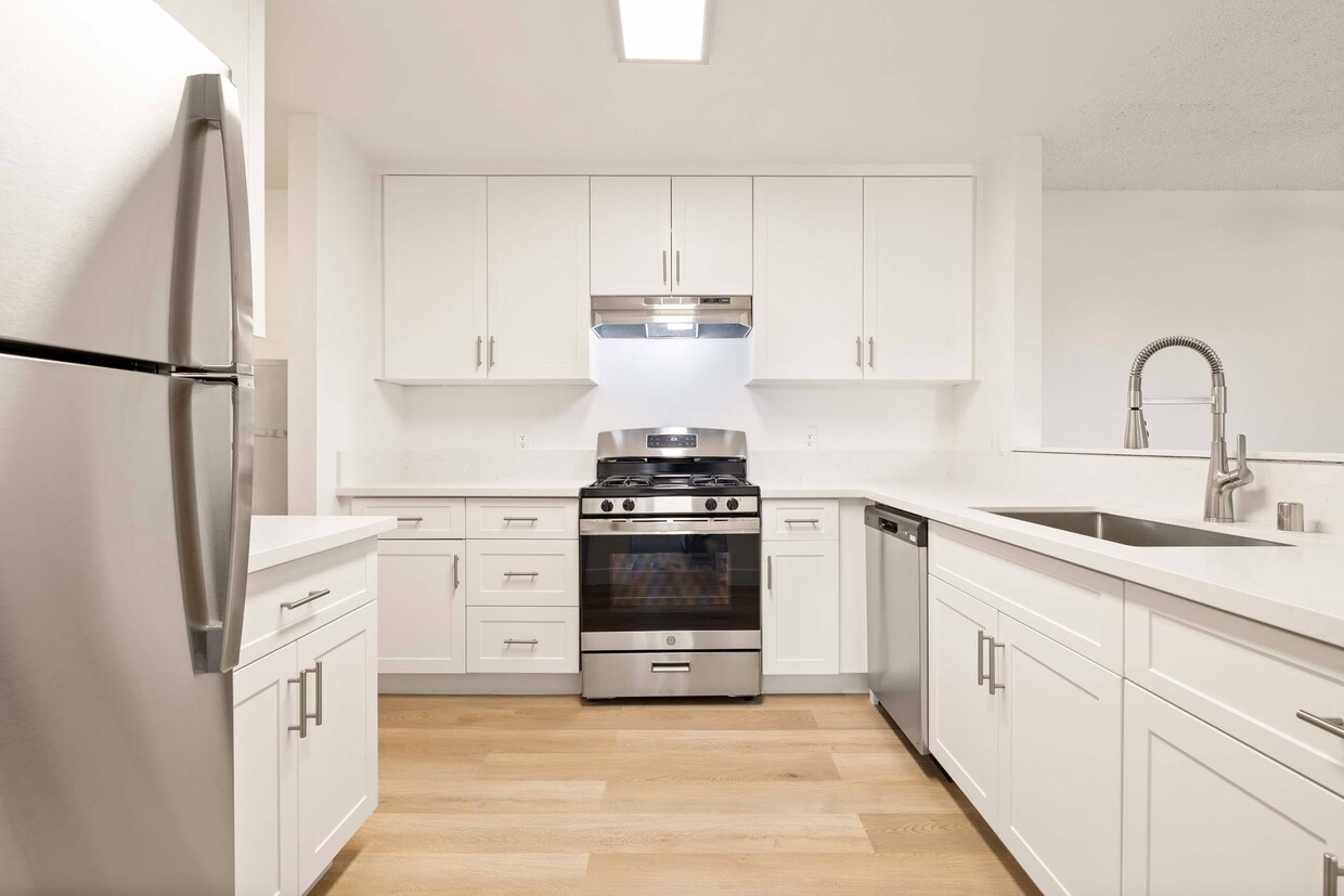 Primary Photo - Calavo