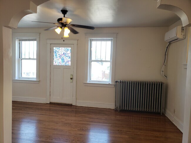 Building Photo - 6236 Arsenal St