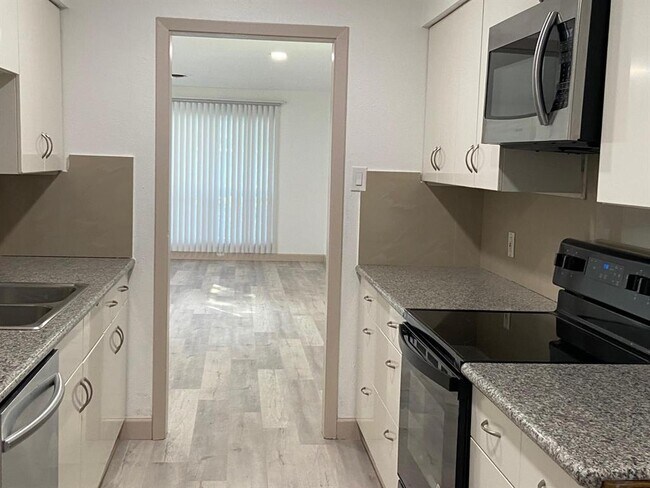 Foto del edificio - 2677 Gessner Rd