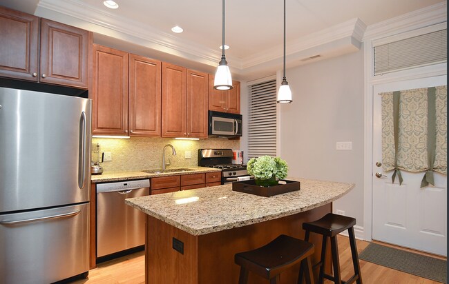 Foto del edificio - 1715 N Crilly Ct