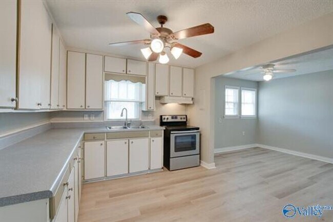Foto del edificio - 2603 6th Ave SW