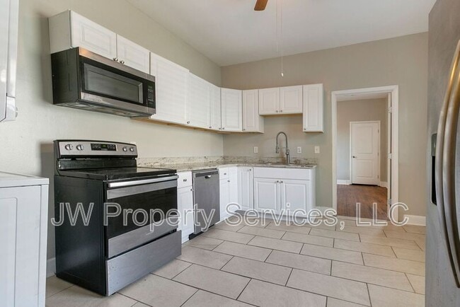 Foto del edificio - 1503 Desire St