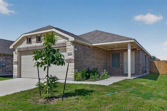 Building Photo - 14933 Tejano St